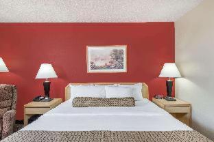 Days Inn By Wyndham Gillette Room photo